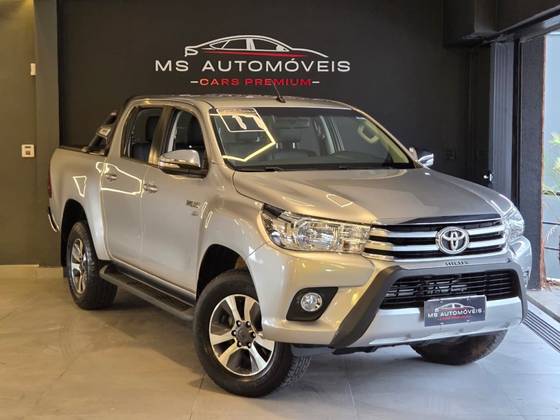 TOYOTA HILUX 2.7 SRV 4X2 CD 16V FLEX 4P AUTOMÁTICO TOYOTA HILUX 2.7 SRV 4X2 CD 16V FLEX 4P AUTOMÁTICO